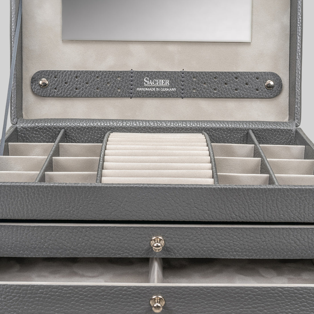 Jewelry box Karen granello / grey (full cowhide)