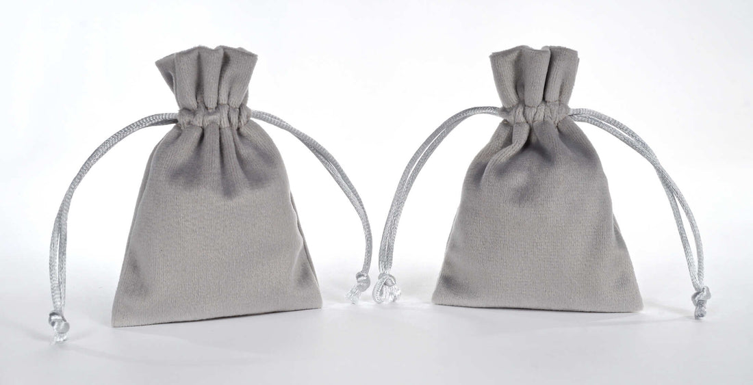 Jewellery pouches, 5 pieces accessoirs / grey
